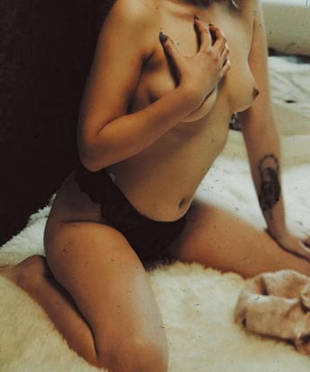 Проститутка Вика